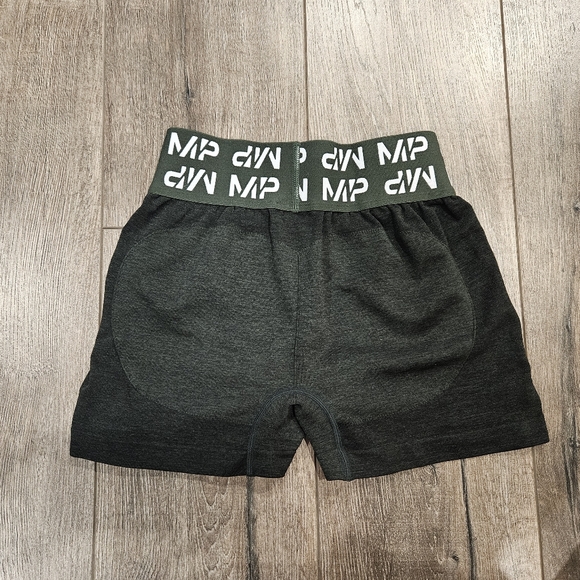 MyProtein gym shorts - Picture 2 of 3